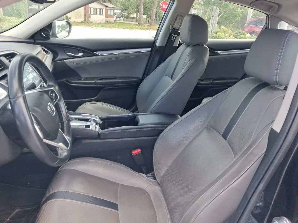 Used 2016  Honda EX-L image 16
