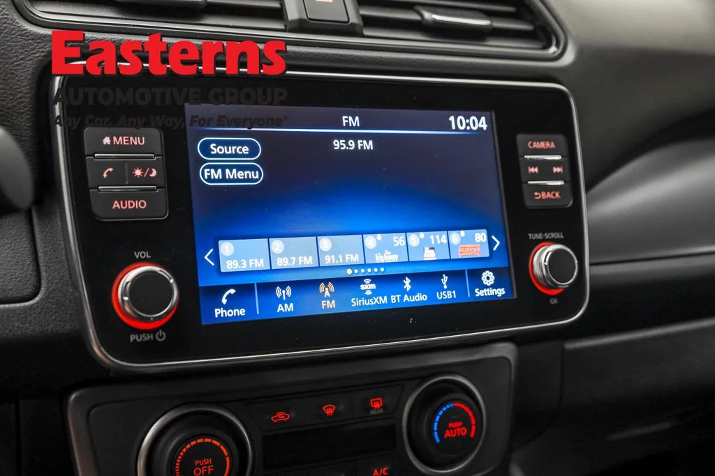 Used 2024 Gray Nissan S image 19