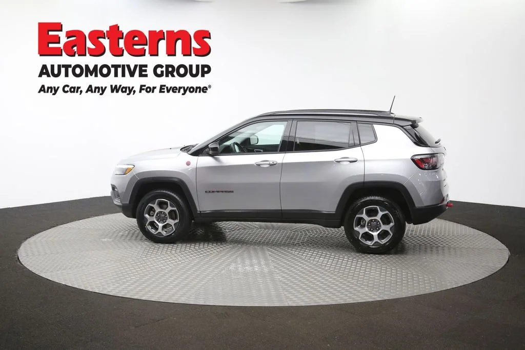 Used 2022 Silver Jeep Trailhawk image 61