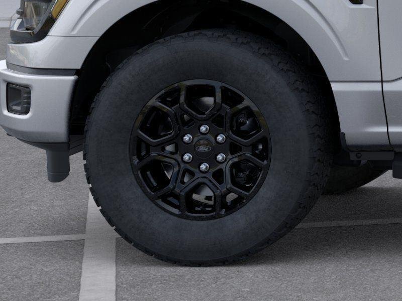 New 2026 Iconic Silver Metallic Ford XLT image 19