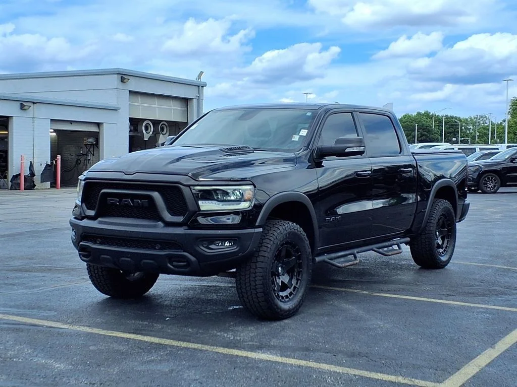 Used 2020 RAM Ram 1500 Pickup Rebel with VIN 1C6SRFLT2LN191846 for sale in Kansas City