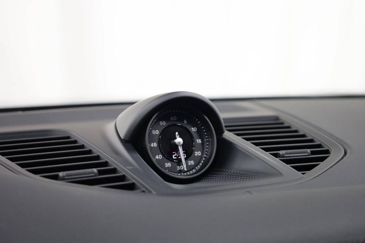 2026 Porsche Panamera Base - Photo 18