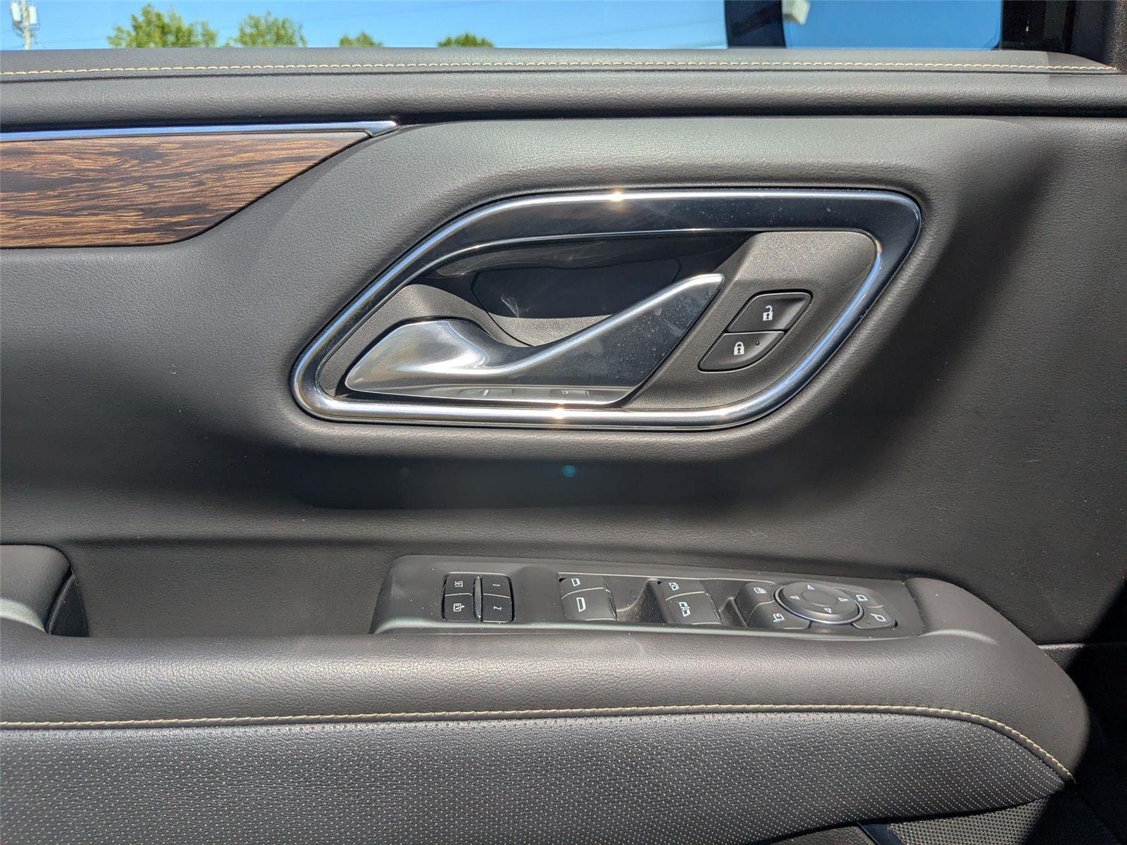 Used 2023 Midnight Blue Metallic Chevrolet Premier image 11