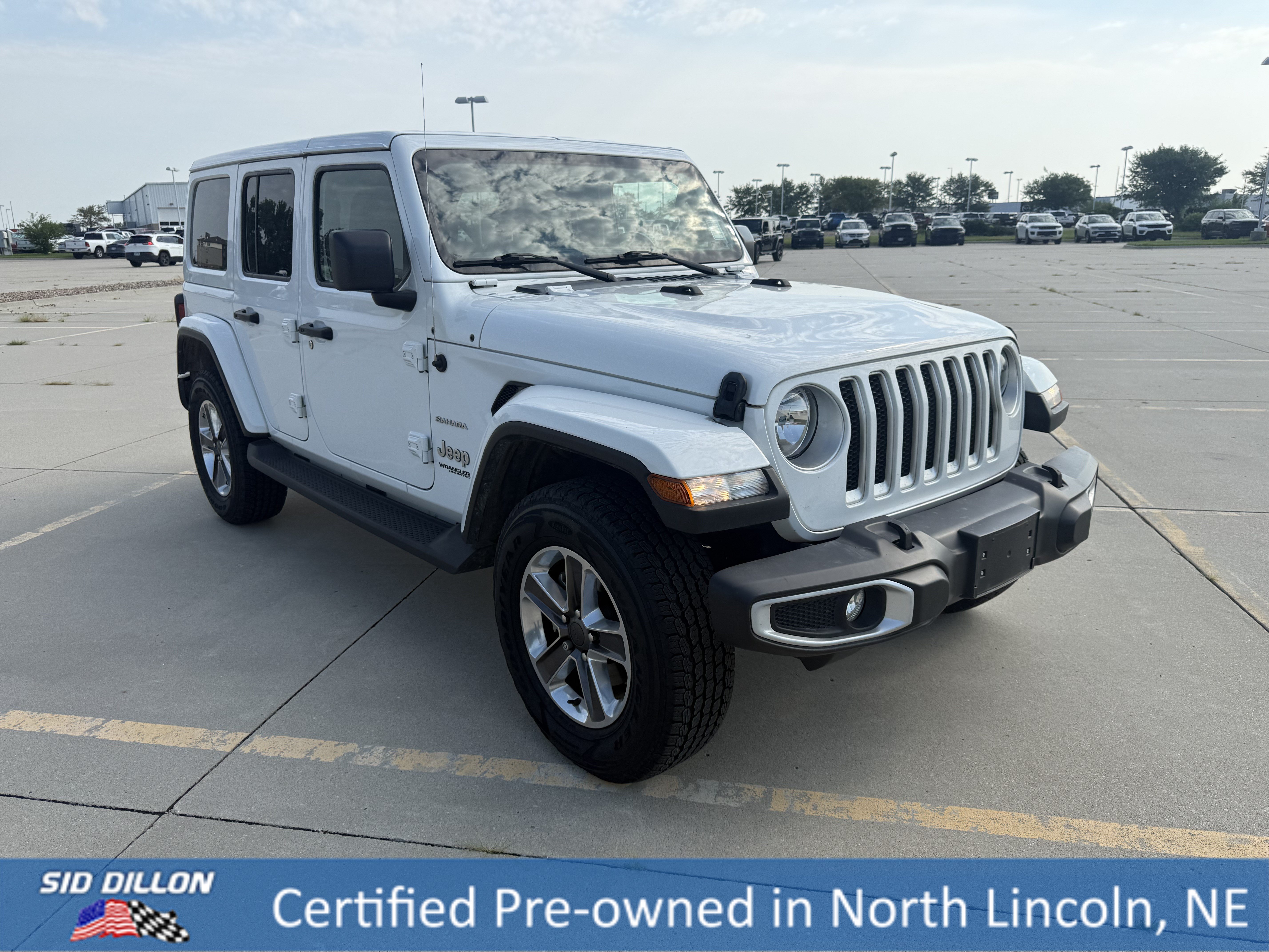 Certified Used 2022 Bright White Clearcoat Jeep Unlimited Sahara image 6