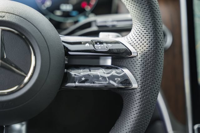 New 2027 Black Mercedes-Benz GLC 300 Coupe image 74