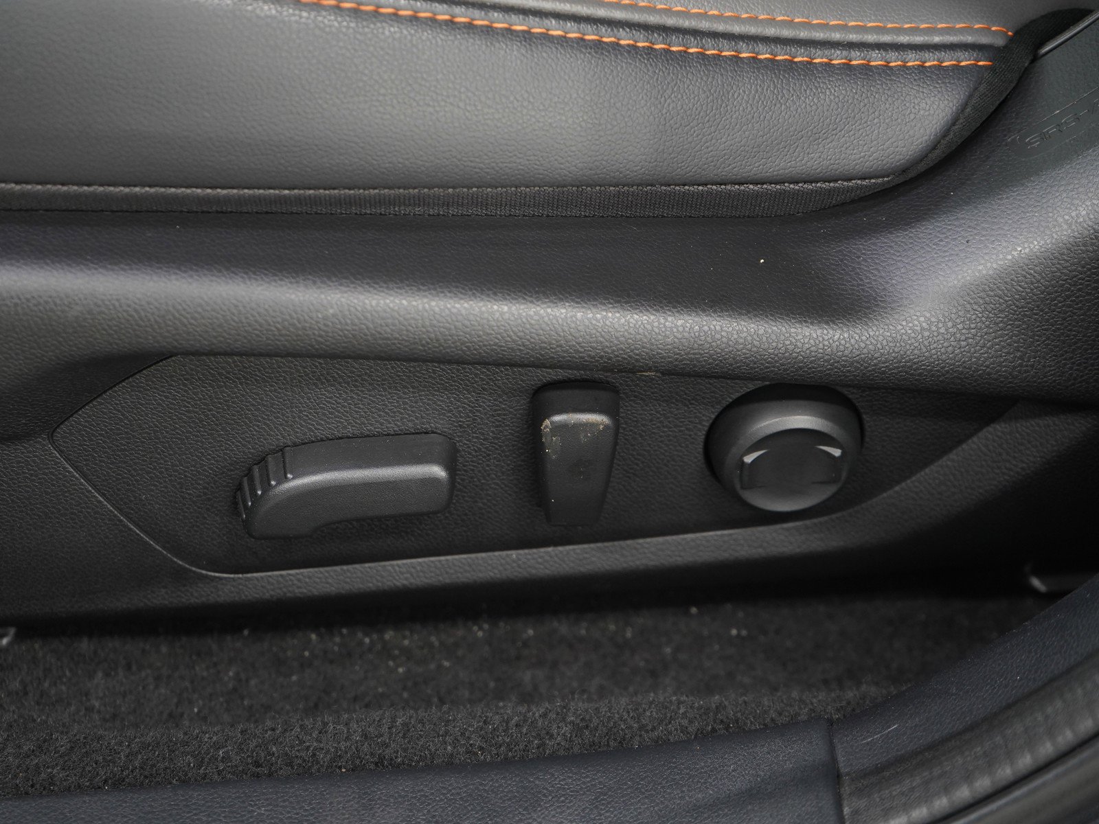 Used 2024 Magnetite Gray Metallic Subaru Limited image 24