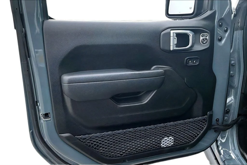 2025 Jeep Wrangler 4-Door Rubicon - Photo 22