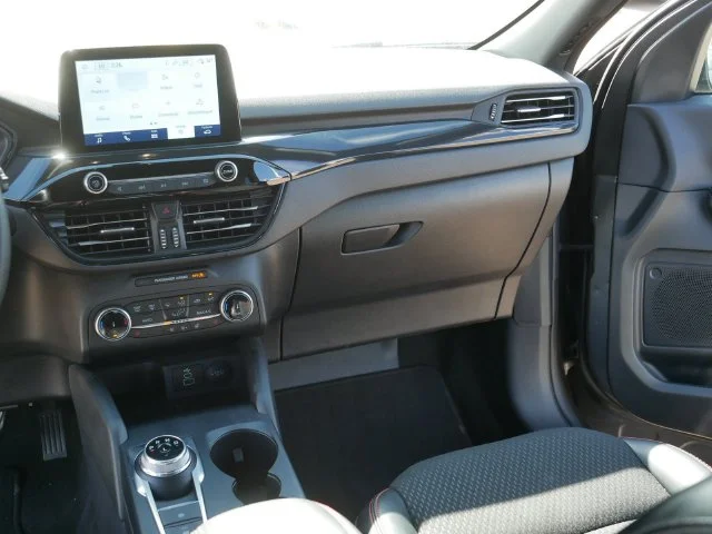 Used 2025 Gray Ford ST-Line Select image 23