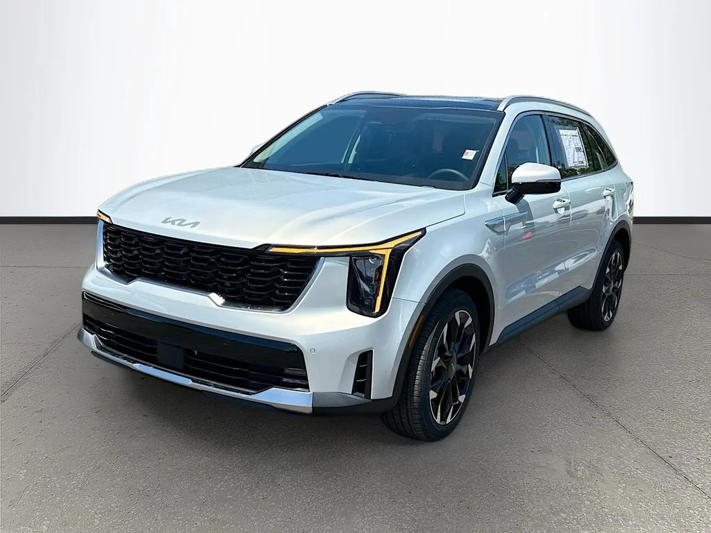 New 2026 Ivory Silver Kia EX image 3
