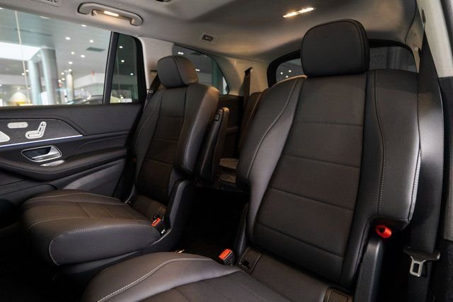 Certified Used 2026 Silver Mercedes-Benz GLS 450 image 30