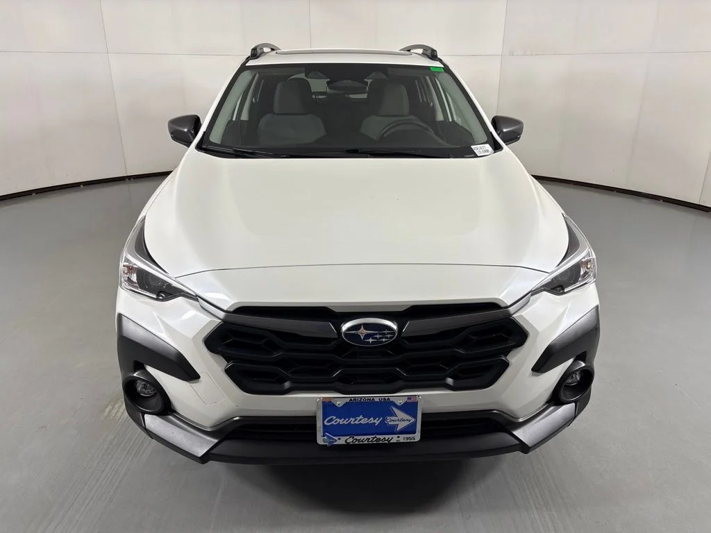 Used 2025 White Subaru Premium image 3