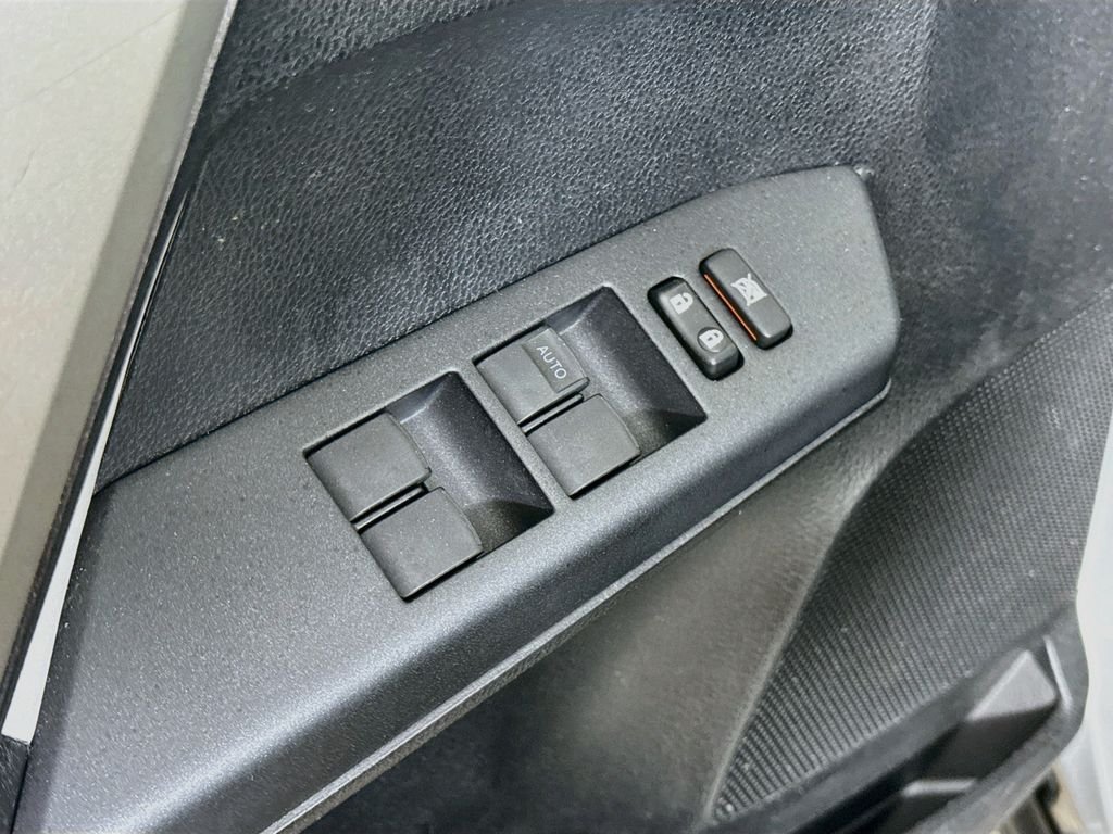 Used 2016 Silver Sky Metallic Toyota XLE image 17