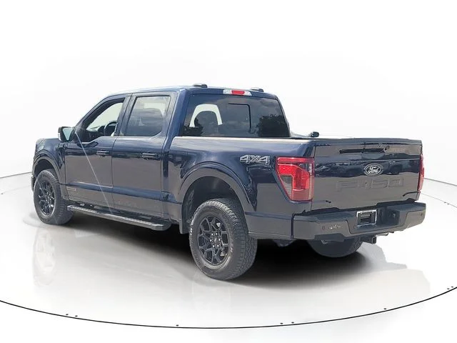 Used 2024 Blue Ford XLT image 7