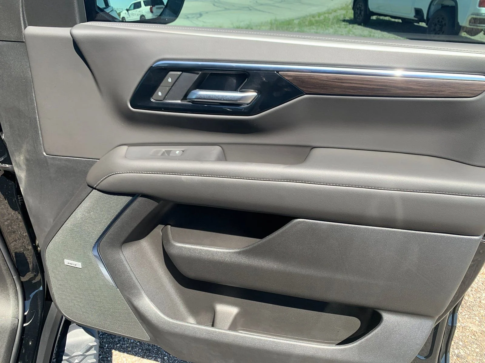 New 2026 Black Chevrolet Z71 image 19
