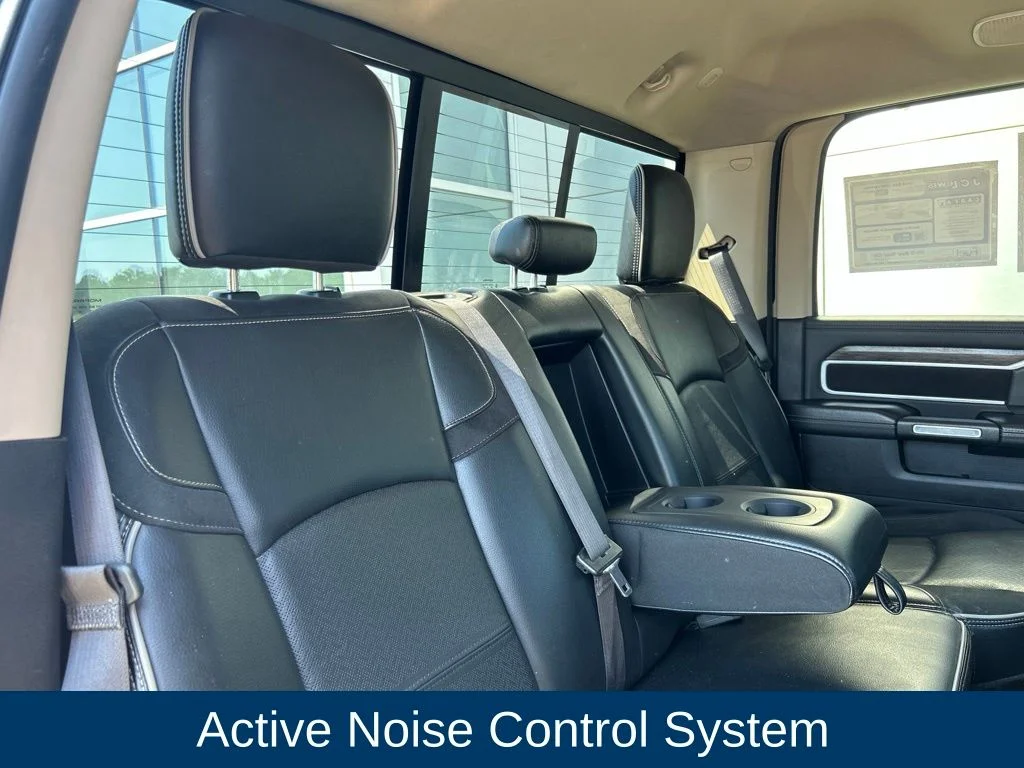 Used 2019 Patriot Blue Pearlcoat Ram Laramie image 25
