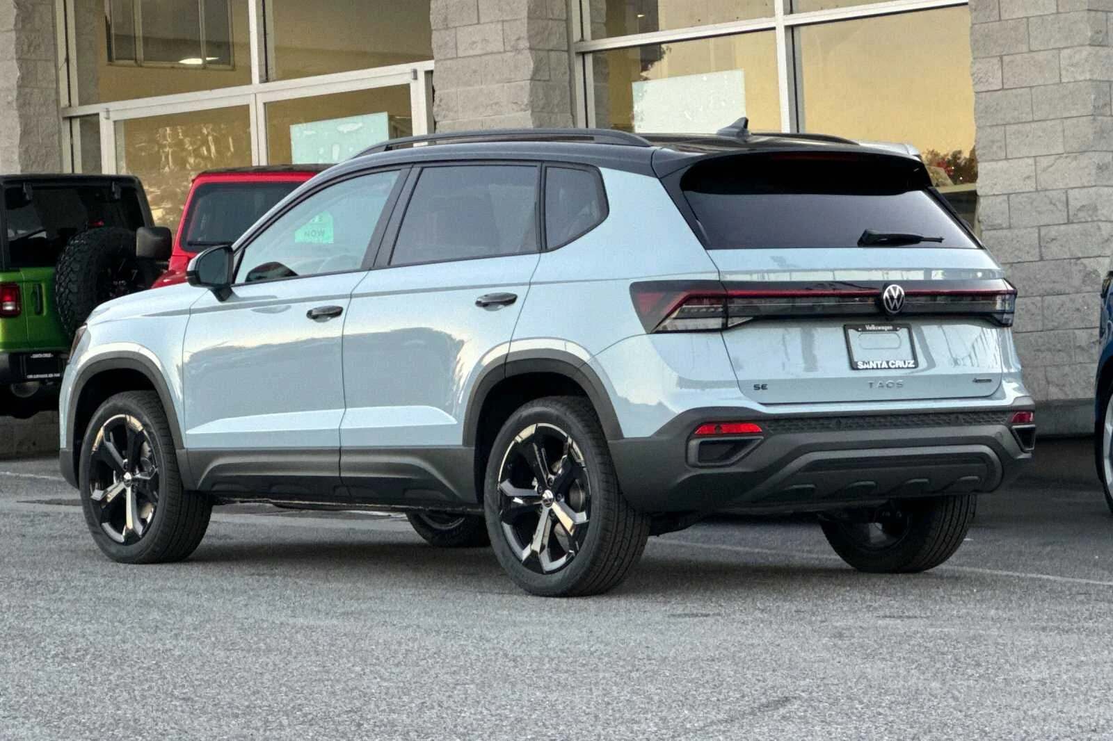2026 Volkswagen Taos SE Black - Photo 6