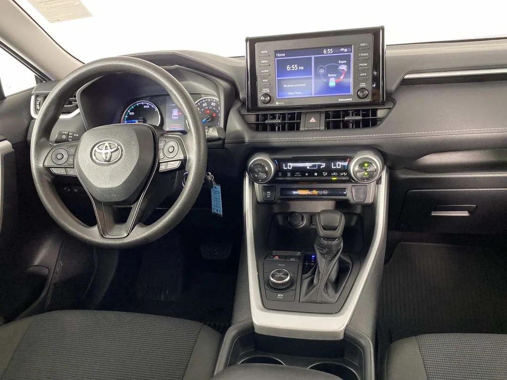 Used 2021 Silver Toyota LE image 13