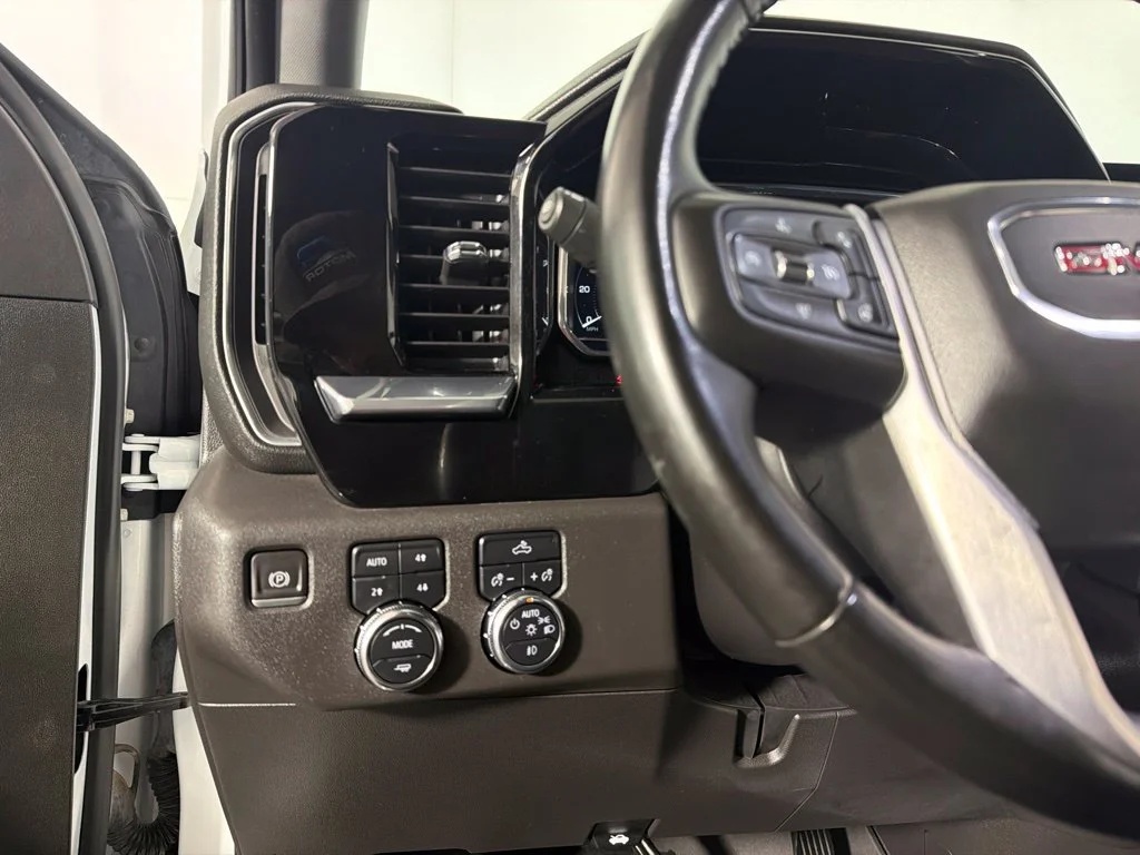 Used 2023 Summit White GMC Elevation image 14