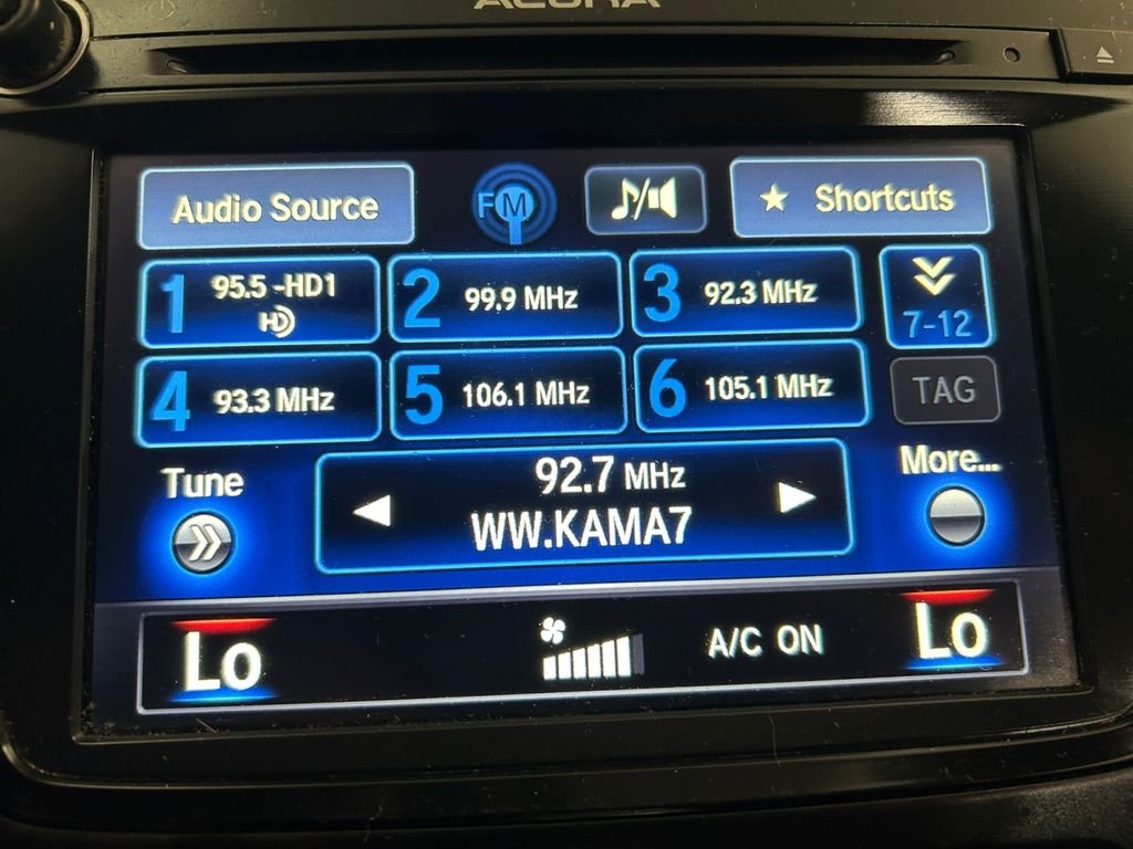 Used 2018 White Acura Technology & AcuraWatch Plus Packages image 11