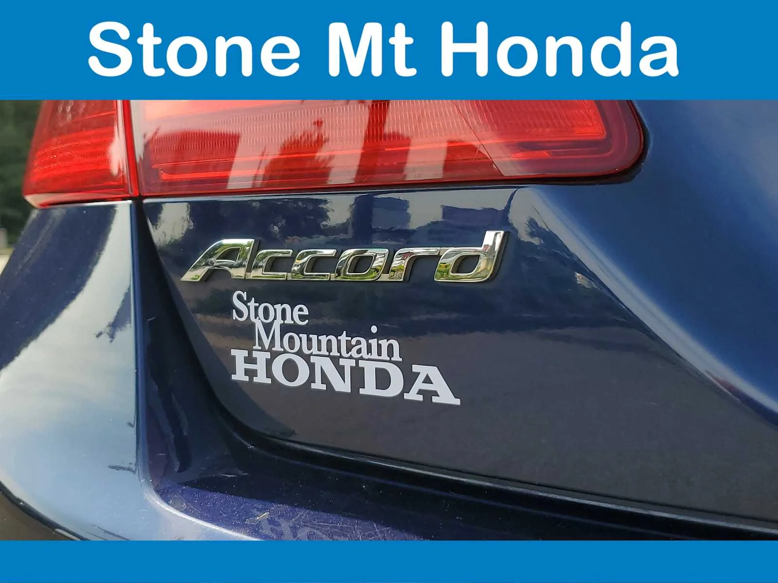 Used 2015 Obsidian Blue Pearl Honda EX-L image 7