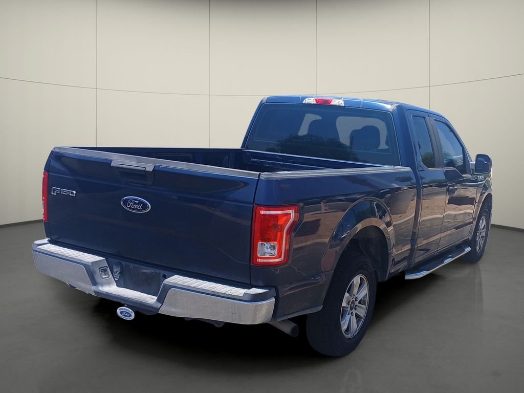 Used 2015 Blue Ford XL image 7