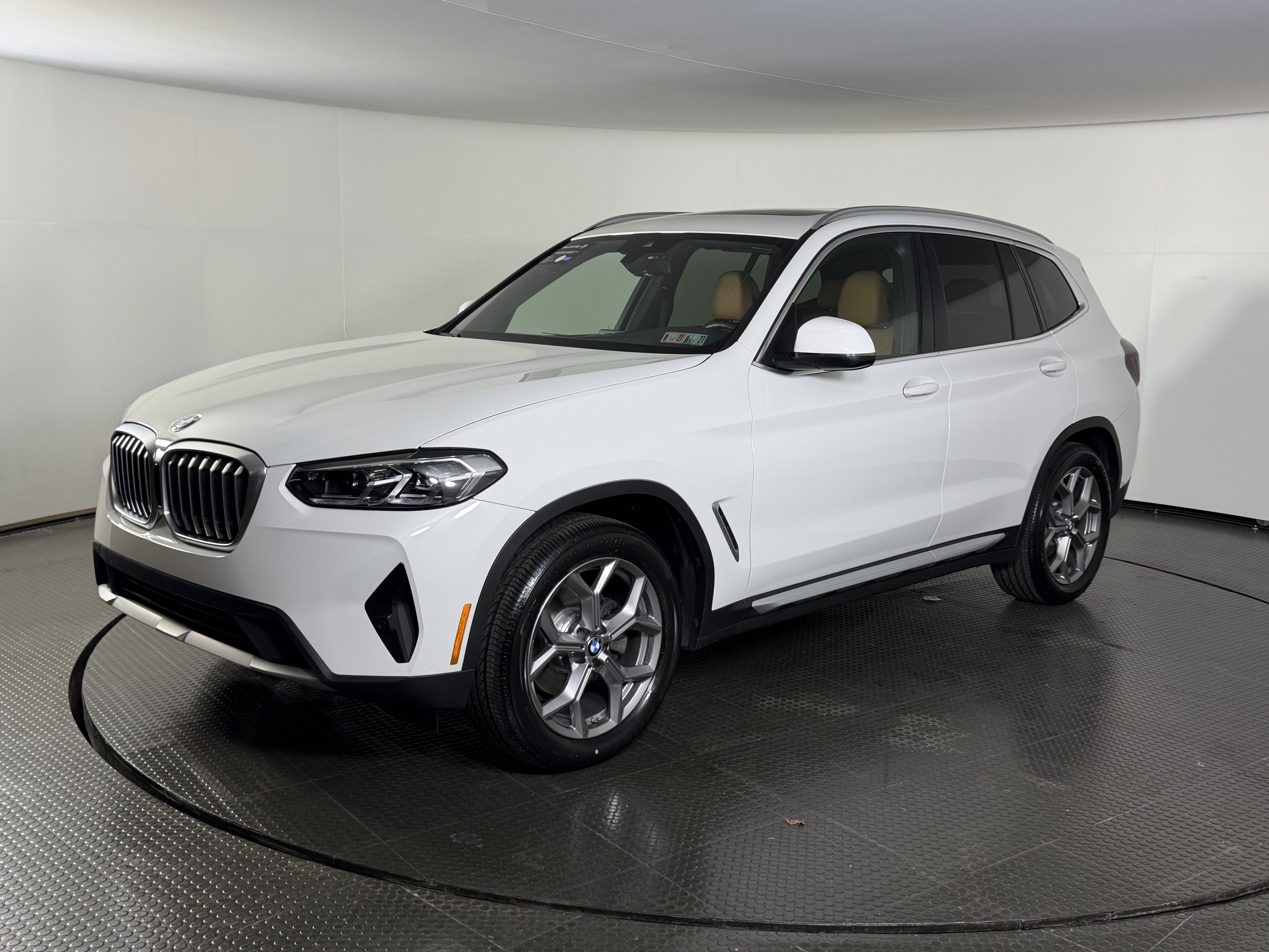 2023 BMW X3 xDrive30i's photo