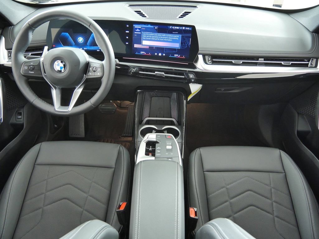 Used 2026 Alpine White BMW xDrive28i image 6