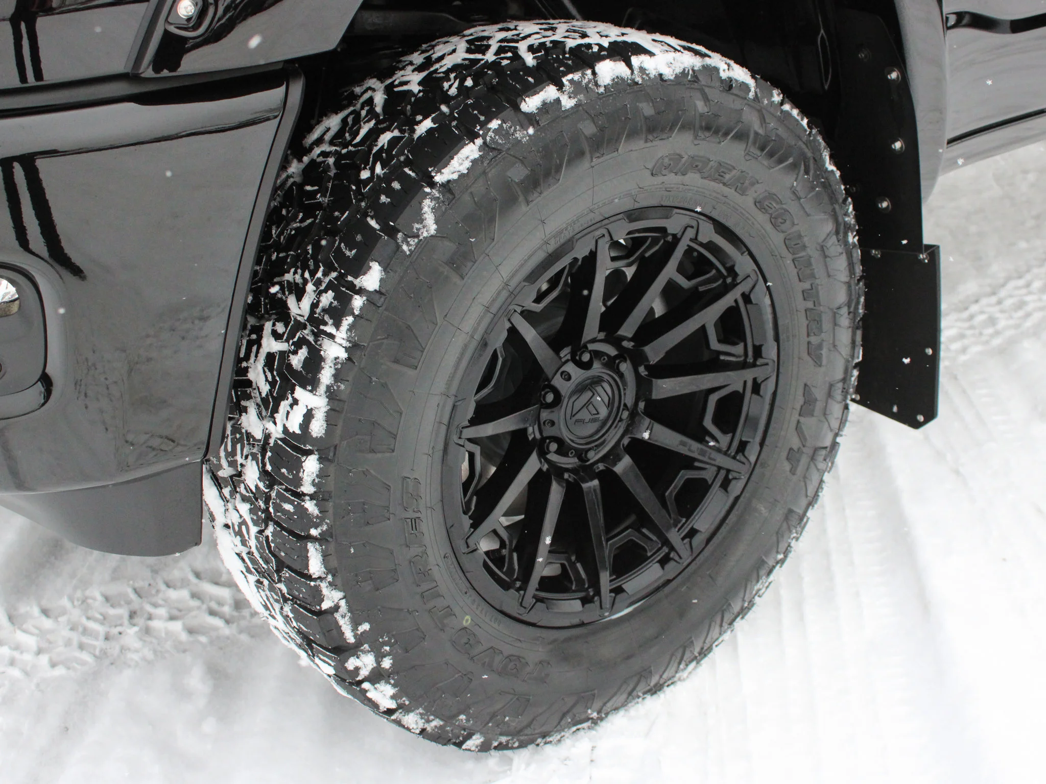 New 2026 Black RAM Sport* image 2