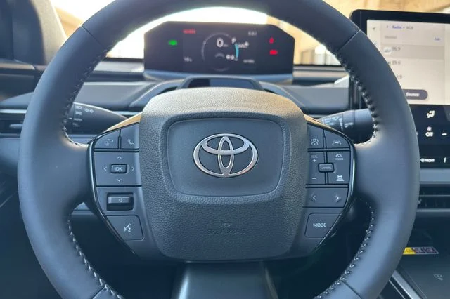New 2026 Midnight Black Metallic Toyota  XLE image 26