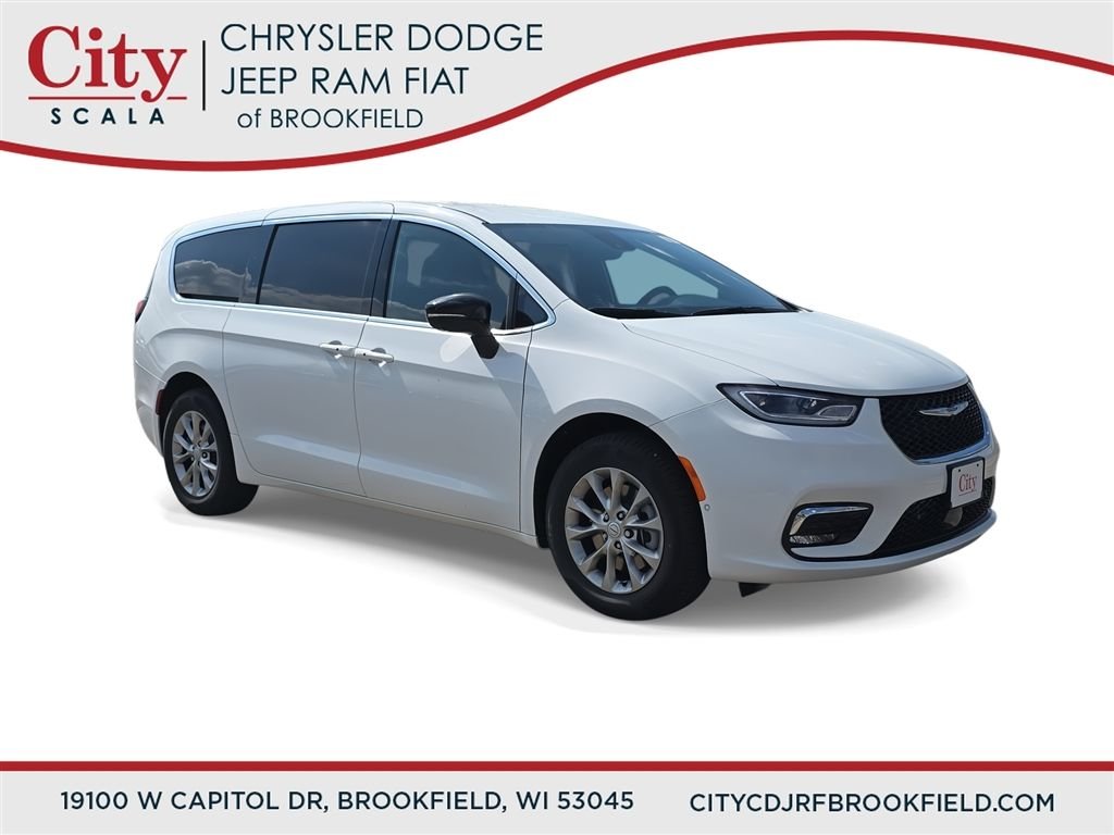 2026 Chrysler Pacifica Select AWD's photo