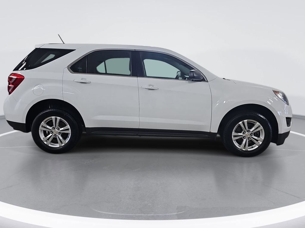 Used 2017 Chevrolet Equinox LS with VIN 2GNALBEK0H1572078 for sale in Hudsonville, MI