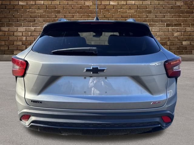2024 Chevrolet Trax photo 4