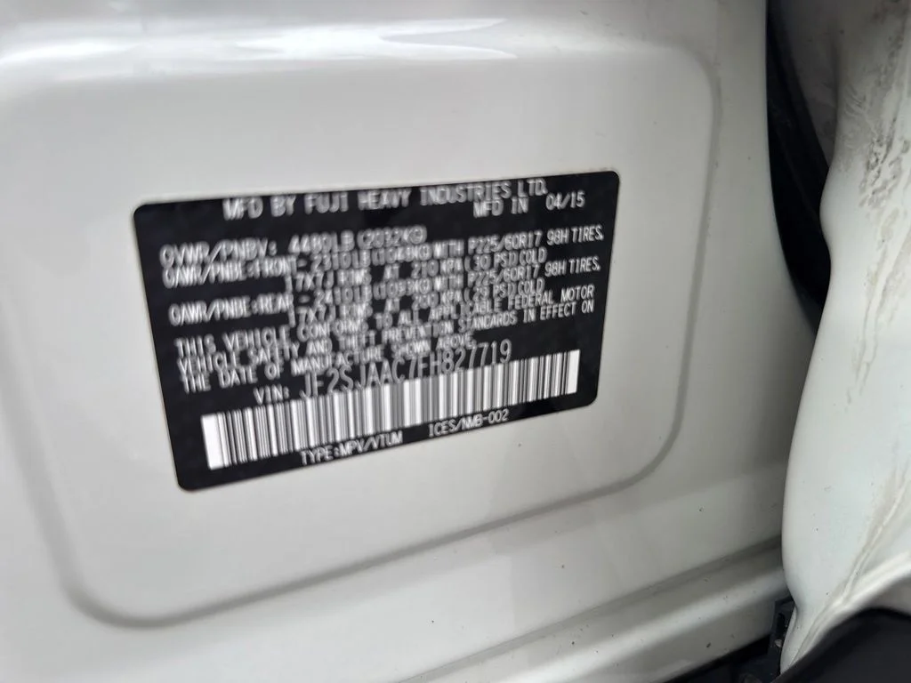 Used 2015 White Subaru 2.5i image 11