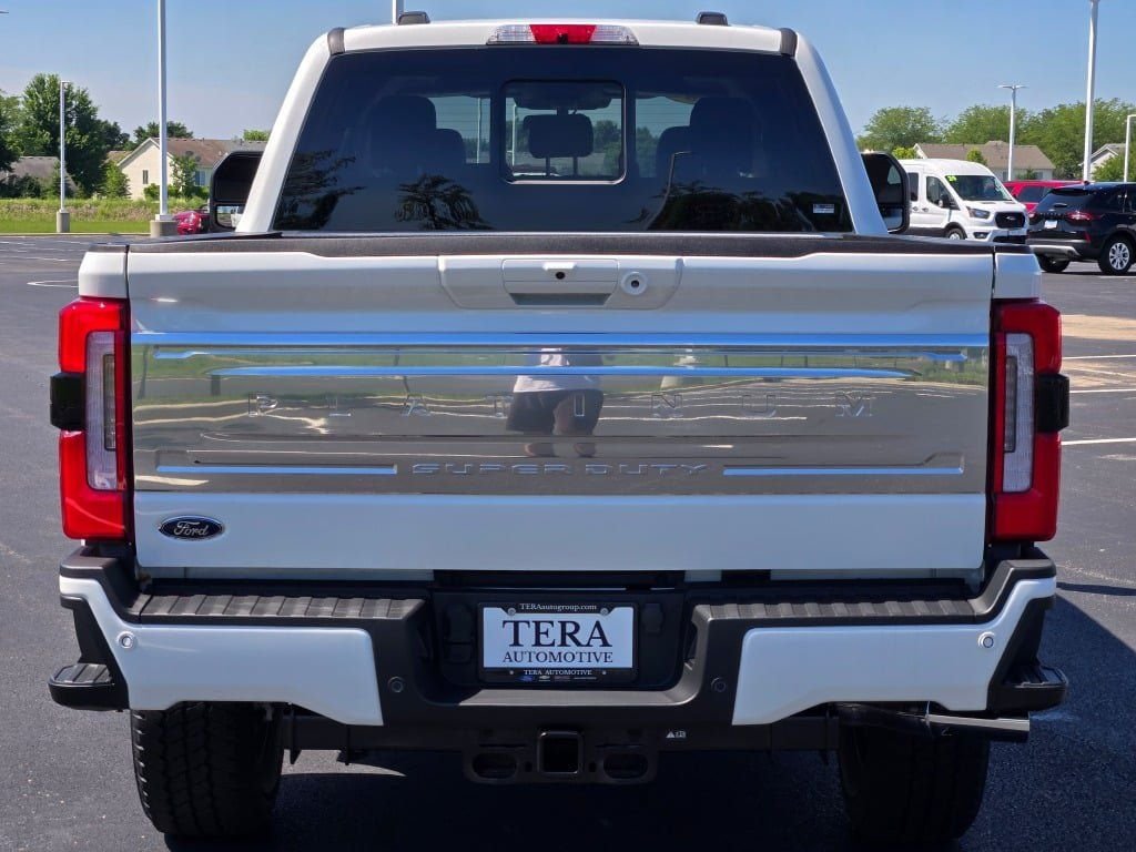 New 2026 Star White Metallic Tri-Coat Ford F-250® Platinum® image 17