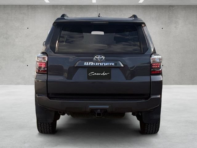 Used 2022 Gray Toyota SR5 image 15