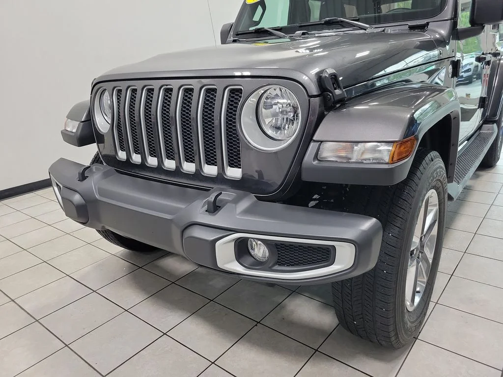 Certified Used 2022 Gray Jeep Unlimited Sahara image 21