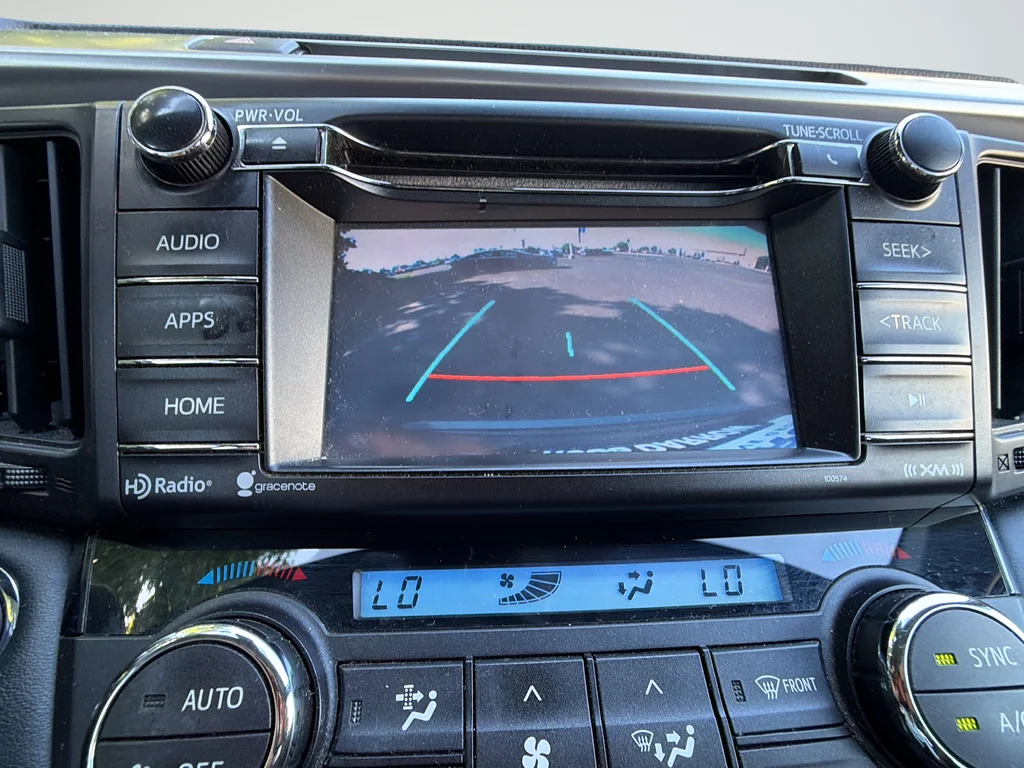 Used 2018 Gray Toyota XLE image 15