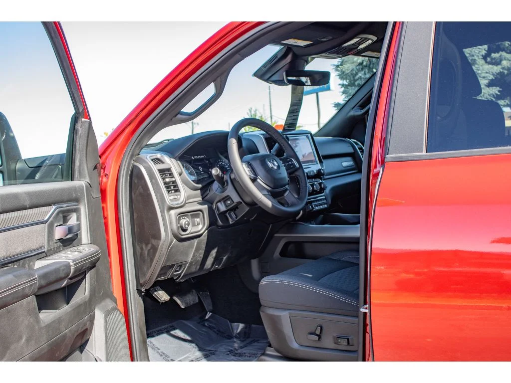 New 2026 MOLTEN RED PEARL Ram Big Horn image 27