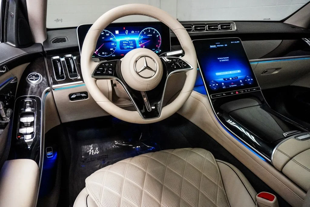 Used 2022 Red Mercedes-Benz S 580 image 15
