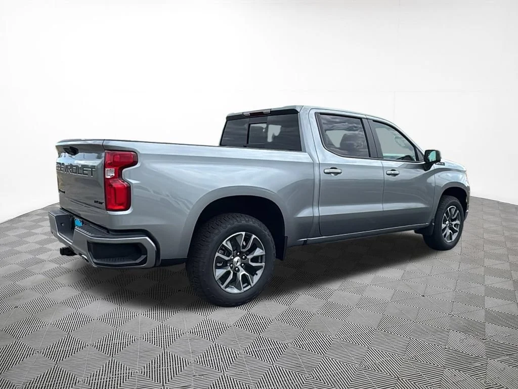 New 2026 Sterling Gray Metallic Chevrolet RST image 9