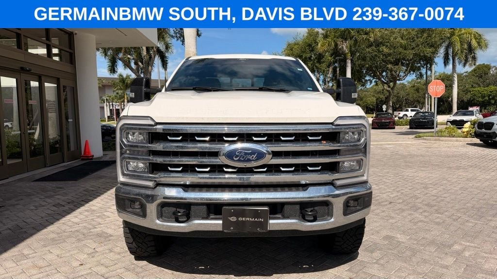 Used 2024 White Metallic Ford Lariat image 5
