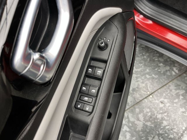 Used 2023 Redline Pearlcoat Jeep Limited image 7