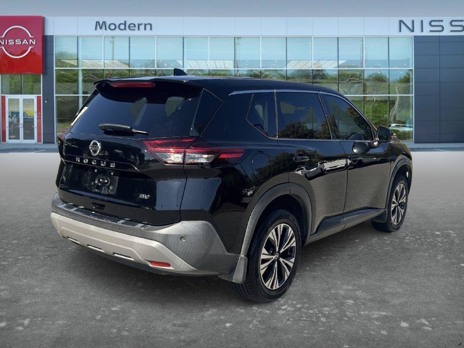 Used 2021 Super Black Nissan SV image 5