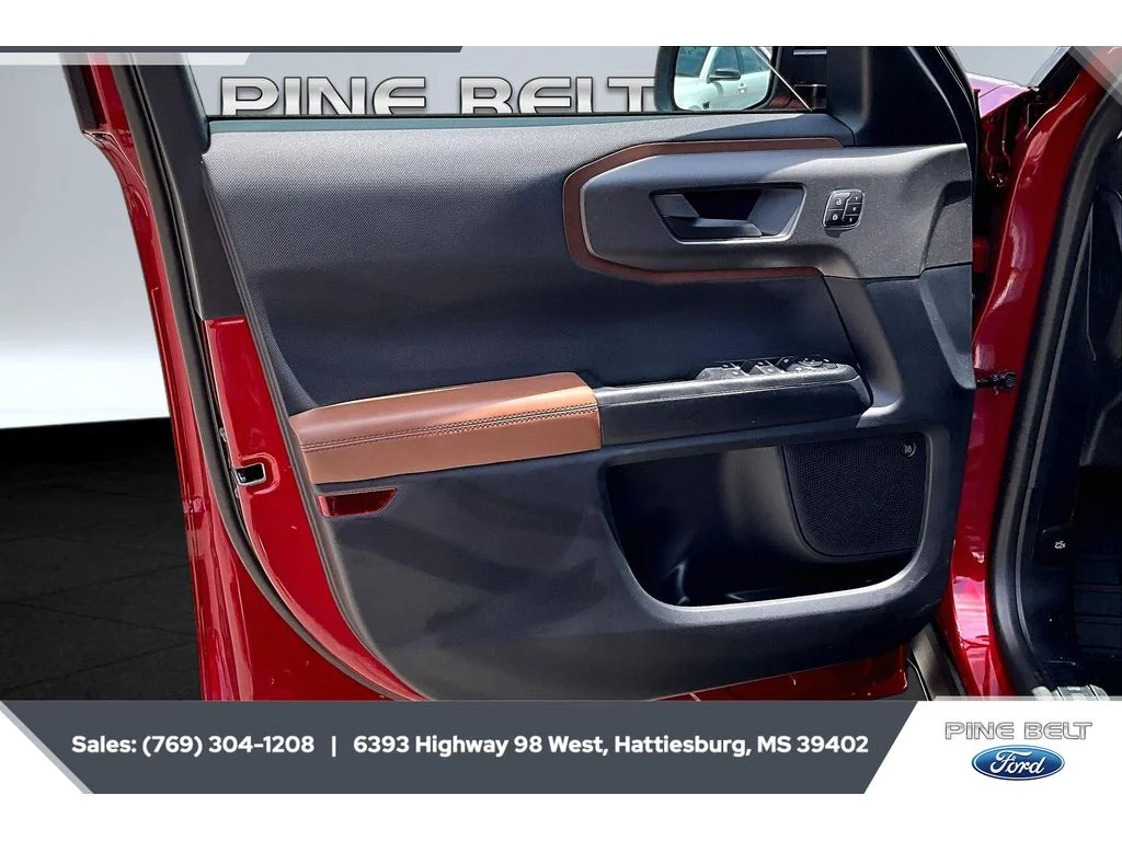 New 2026 Ruby Red Metallic Tinted Clearcoat Ford Outer Banks® image 17
