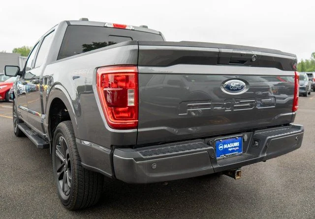 Used 2023 Gray Ford XLT image 8