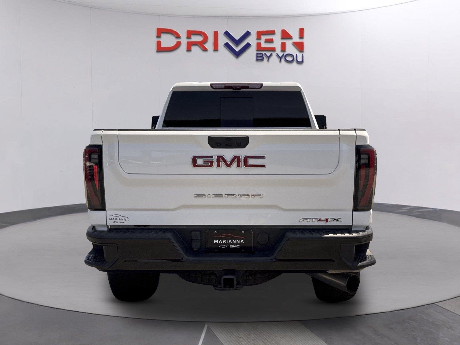 Used 2024 Summit White GMC AT4X image 5