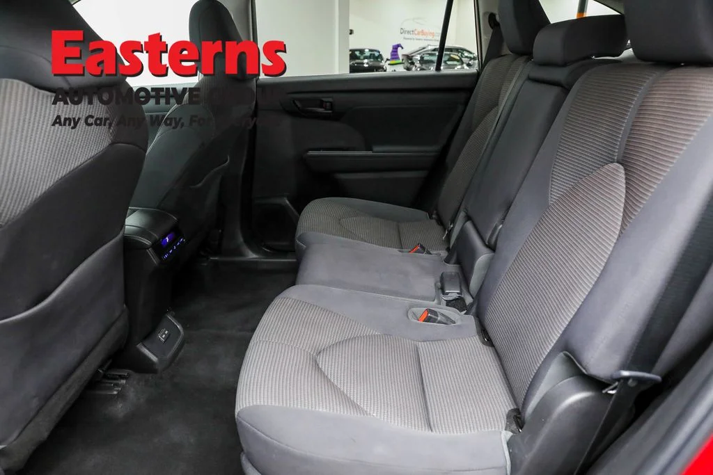 Used 2022 Red Toyota LE image 19