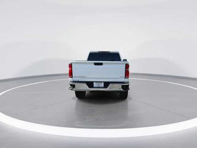 Used 2026 White Chevrolet LTZ image 9