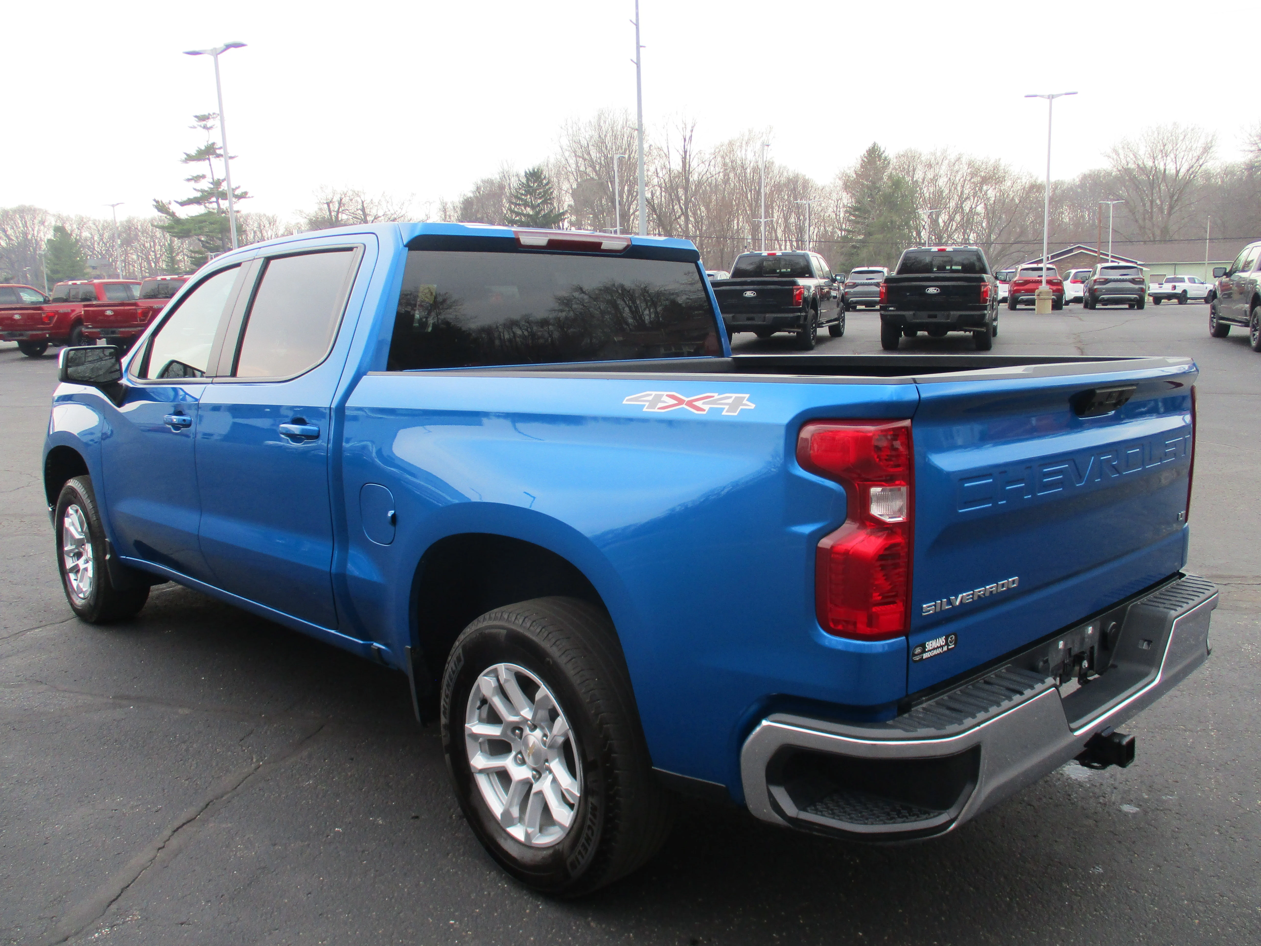 Used 2023 Glacier Blue Metallic Chevrolet LT image 10