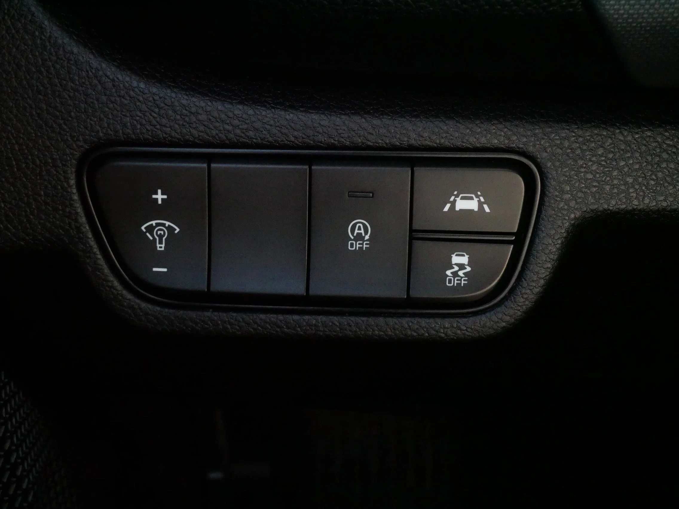 Used 2023 Steel Gray Kia LX image 27